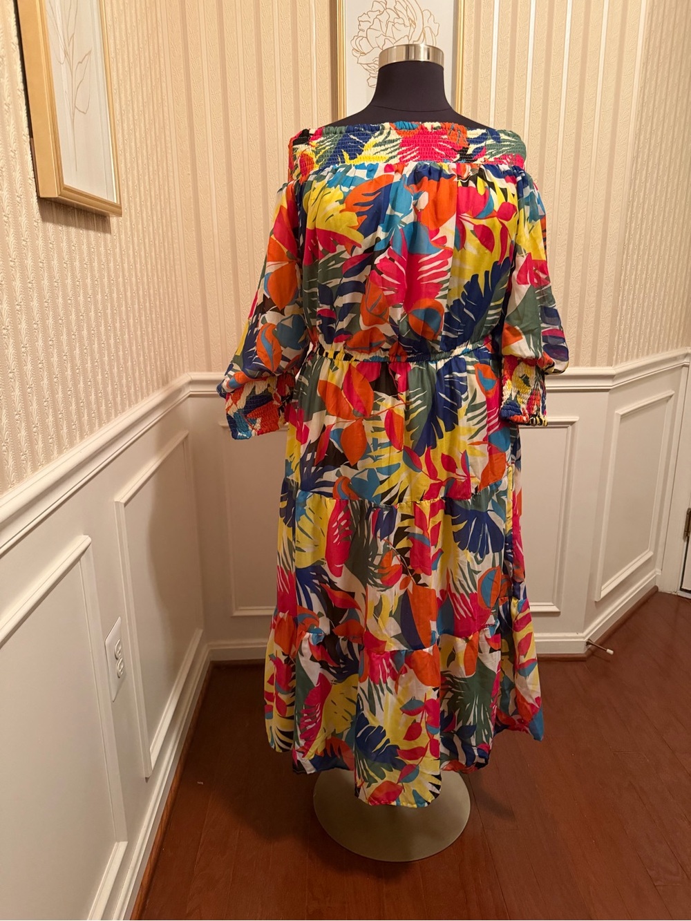 Tropical Off-Shoulder Maxi Dress - Multicolor Leaf Print
